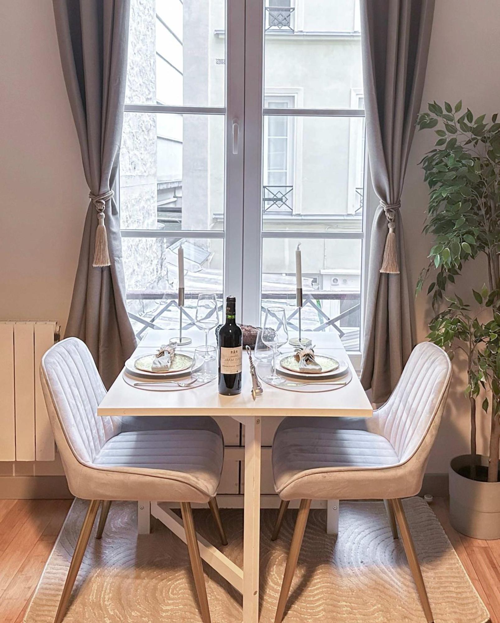 Апартаменти Renovated Champs-Elysees Retreat Париж Екстер'єр фото